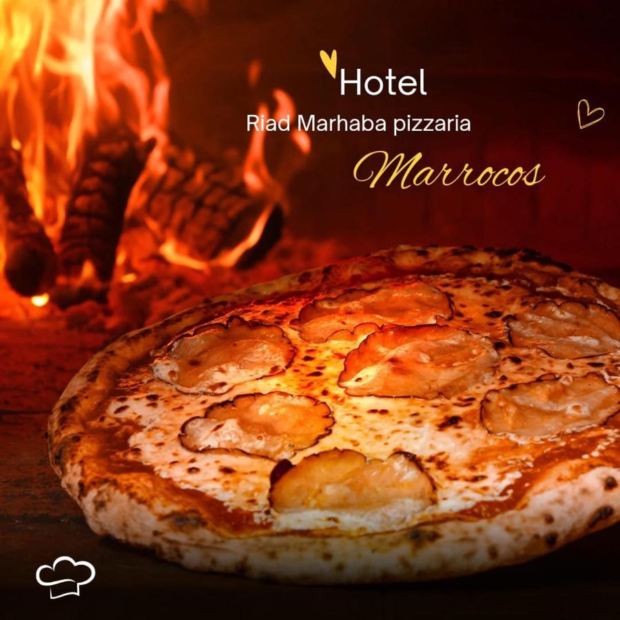 Riad Pizzeria Marhaba Hotel Akhendachou n'Ait Ouffi Buitenkant foto